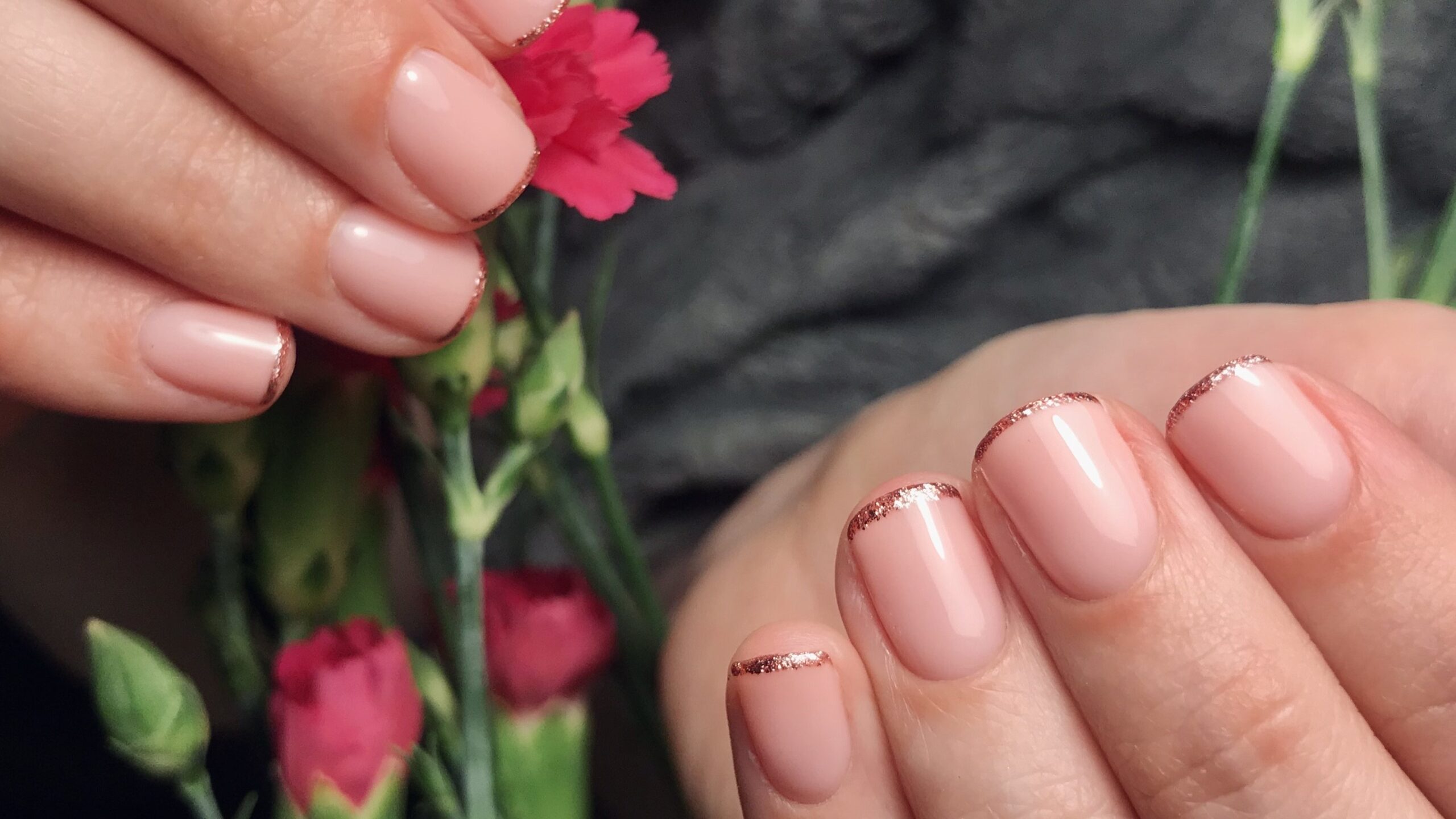 French Manicure Na Krótkich Paznokciach Czy To Możliwe Sprawdź Jak Go Wykonać