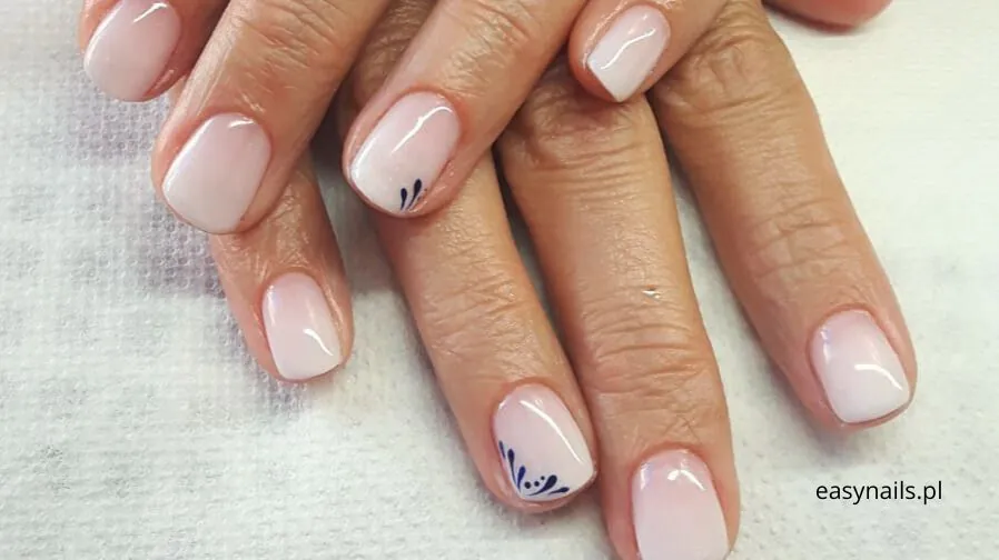 Paznokcie Dla Starszych Pań: Klasyka I Elegancja W Dojrzałym Wieku