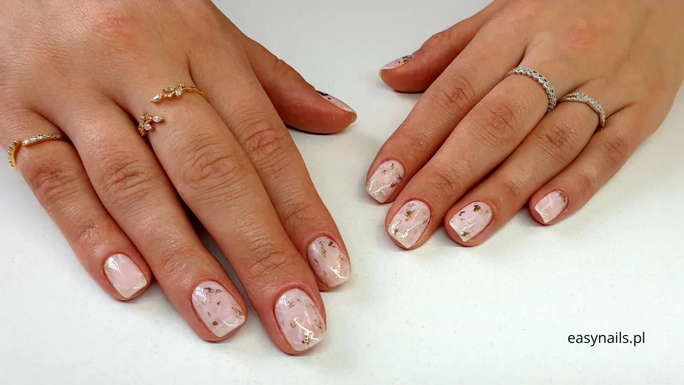 Złotko Na Paznokciach Jak Uzyskać Efekt Luksusowego Blasku